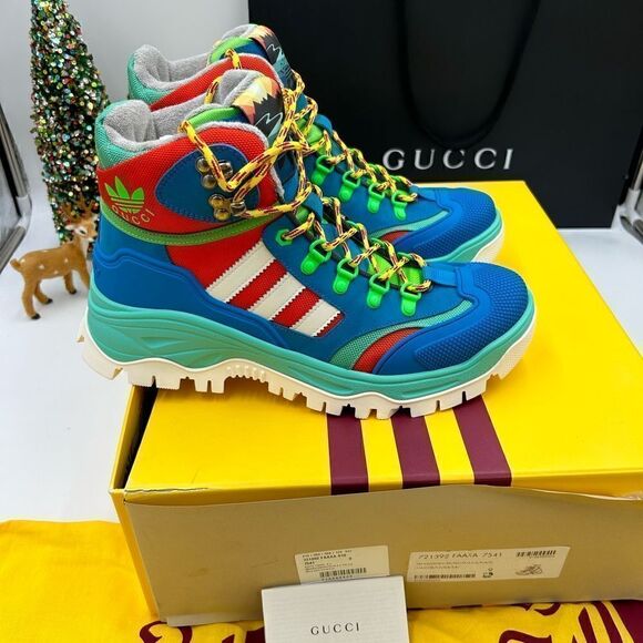 Men’s Gucci, X Adidas, leather training boots size 9, made in Italy main image 6